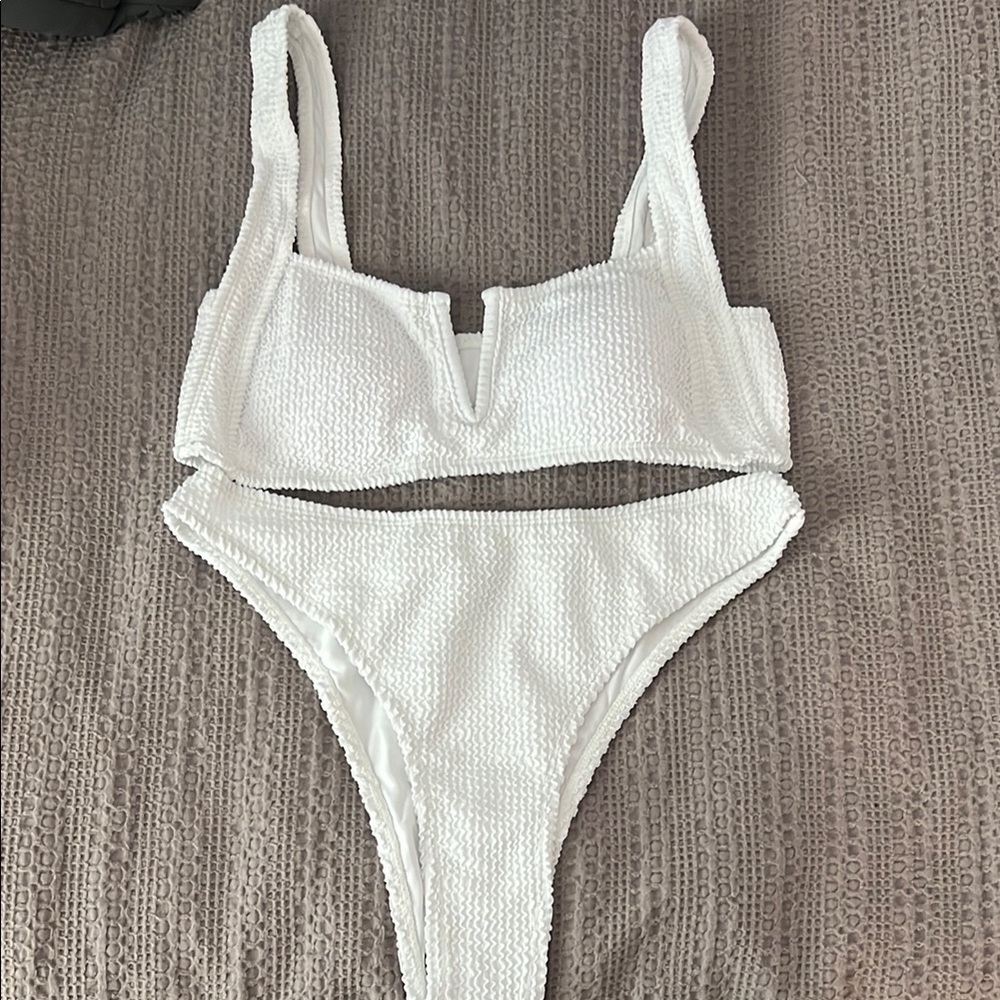 Chic White Textured Bikini Top
